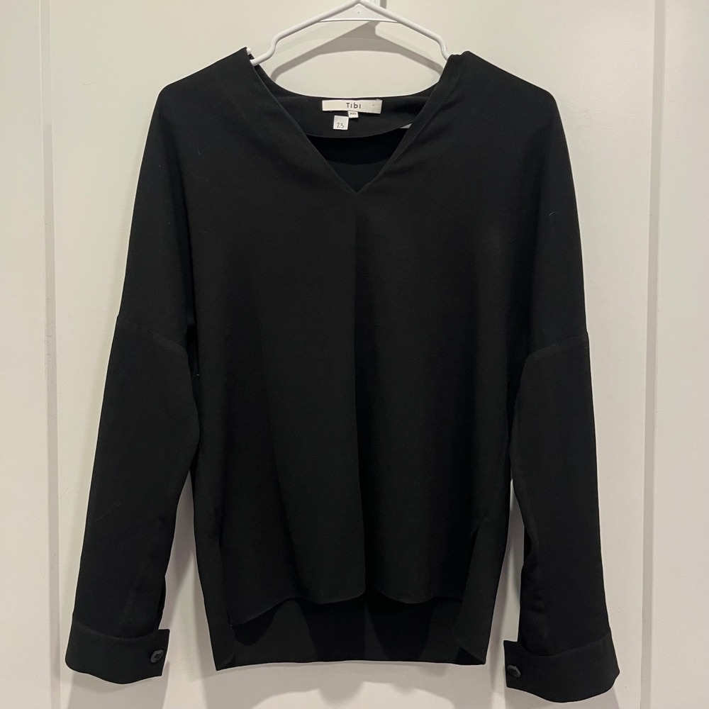 Tibi‎ Black V-Neck Long Sleeve Crepe Blouse Drop Shoulder Button Detail Top XS